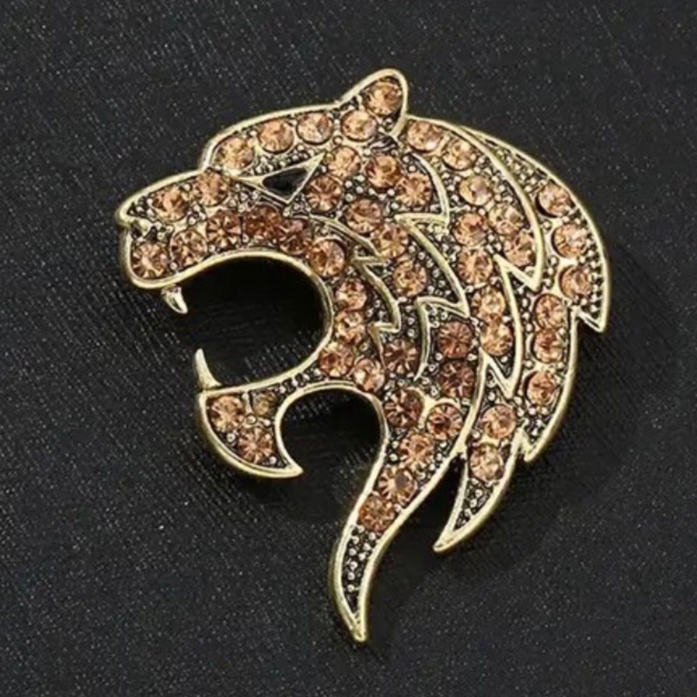 GOLDTONE TIGER BROOCH